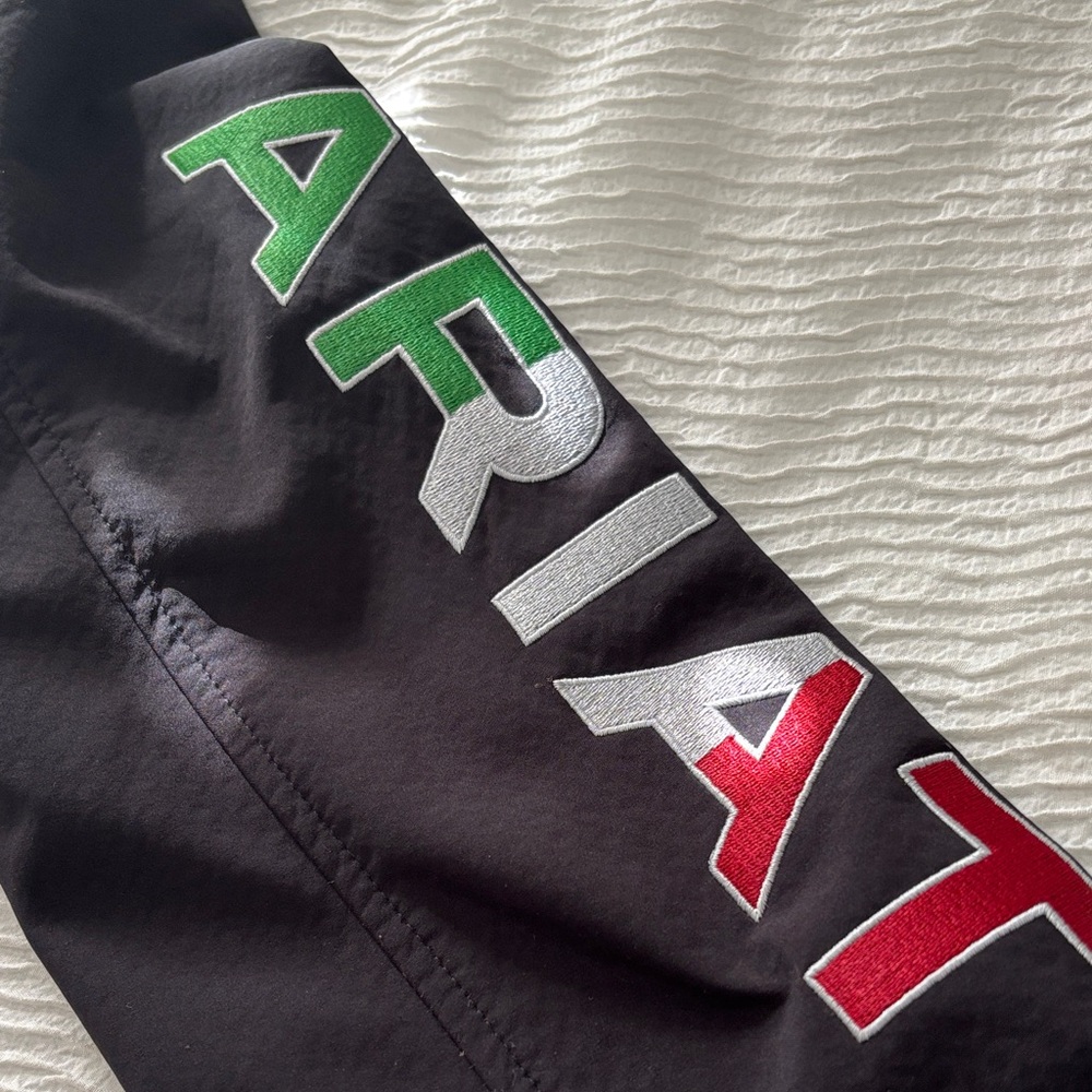 Ariat Black Softshell Jacket with Multicolor Slee… - image 4